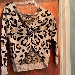 Leopard Print Twist Front Sweater